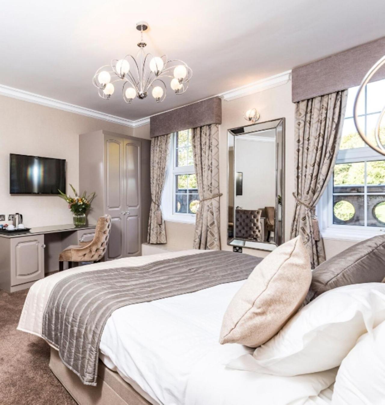 Borough Arms Hotel Newcastle-under-Lyme Extérieur photo